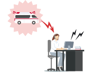 連絡係がFASTMessagePC版から、複数の医療スタッフに一斉発信を行います。